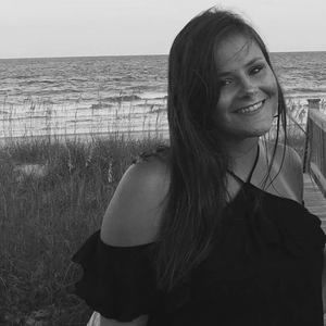 Meet your Posher, Anne